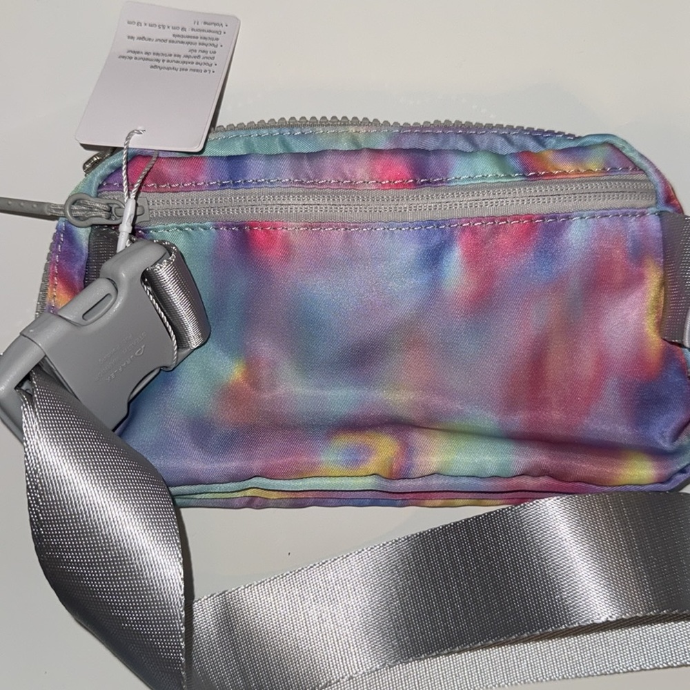 Tie Dye Lululemon belt bag - Picture 5 of 5